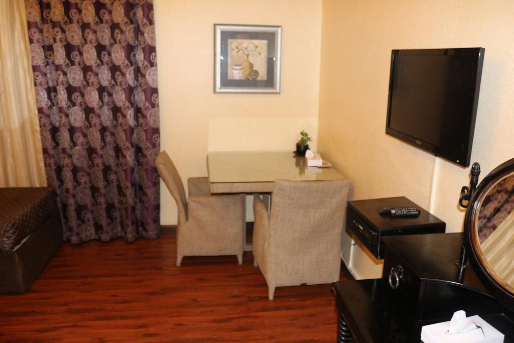 Hafez Hotel Apartments - Al Ras Metro Station Dubai Ngoại thất bức ảnh